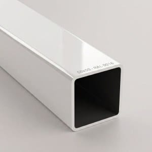 Țeavă pătrată din aluminiu 50x50 mm, Alb (RAL 9016) (6 m / 2x3 m)